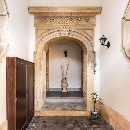 Palazzo Bozzanca Apartments By Wonderful Italy Syracuse Exteriér fotografie